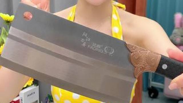 #菜刀  #手工锻打菜刀  #斩切两用刀  #家用厨房菜刀  #超便宜超划算