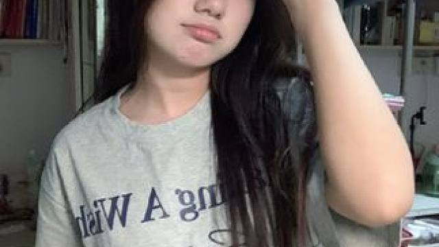 你多独特啊 女孩 #夏日穿搭 #休闲风 #简约风穿搭指南 #女大学生