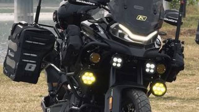 这是国产最有排面的ADV了吧？ #800mt #机车