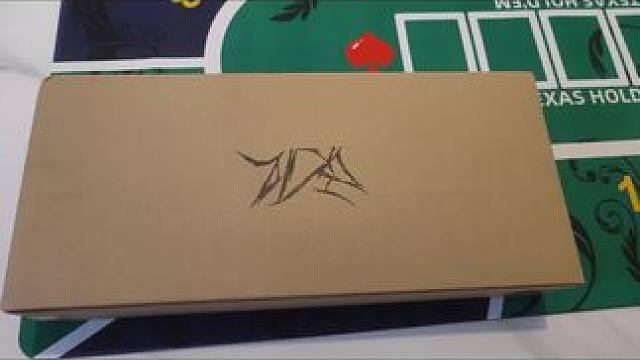 品牌方送测的新宝贝 BACKSPACE退格OASIS 75黑玉轴，直播手感火热中~#客制化键盘 #磁