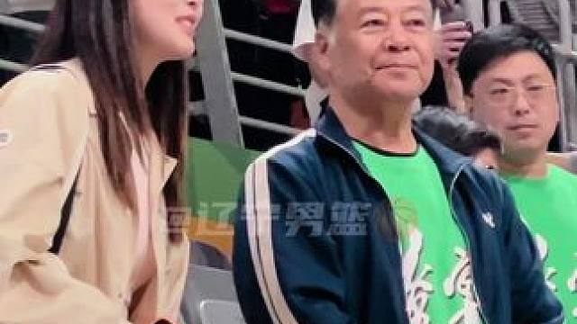 付豪的爆发离不开女朋友背后的加油鼓励！#付豪 #辽疆总决赛