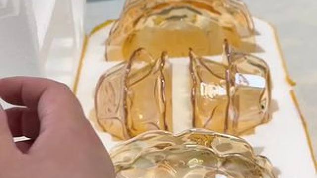 这餐具美的无法形容！品质非常好，关键价格还便宜~#高颜值厨具 #餐具 #专柜品质