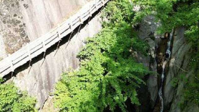 娘娘山大峡谷，看着也不错，不知道为啥废弃了？#保持热爱奔赴山海 #风景如画的地方 #户外