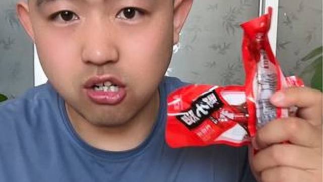 #揭秘 #试吃 #零食推荐 #鸭小腿