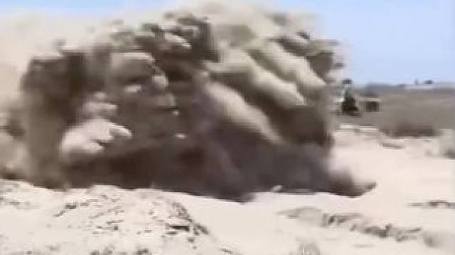 #环塔拉力赛  SS1的塘土路段能有多夸张？赛车秒变推土机。。。#2024环塔拉力赛开幕 #环塔