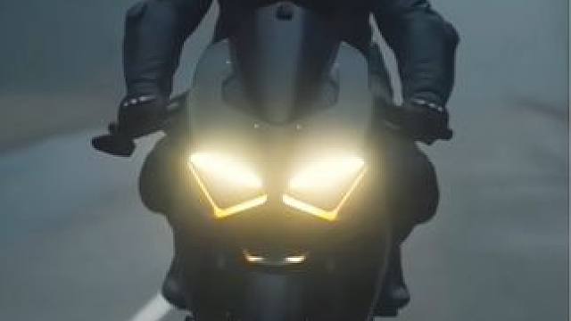 骑行是一种生活方式#杜卡迪 #机车摄影 #每个男人都有一个机车梦