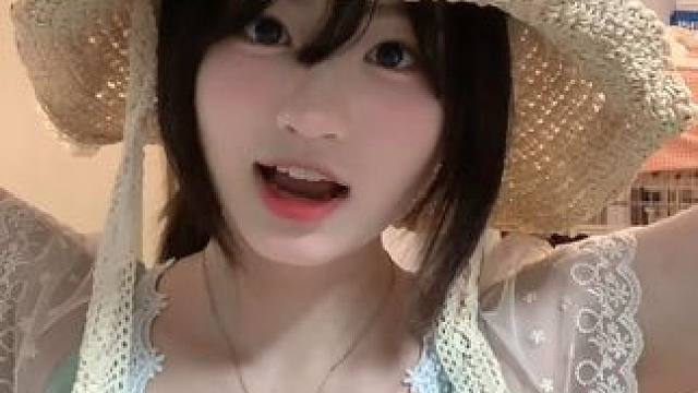 ⌯>ᴗo⌯ಣ
#甜妹 #圆脸 #wink