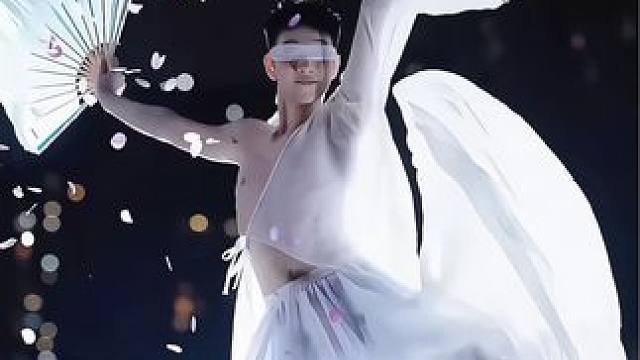 骗我来时不逢春 #变装 #男高 #伯虎说