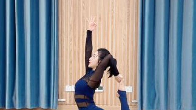 想练瑜伽鸽王式的姐妹看过来，方法很重要，记得保存起来，有空练习。#瑜伽 #瑜伽教学