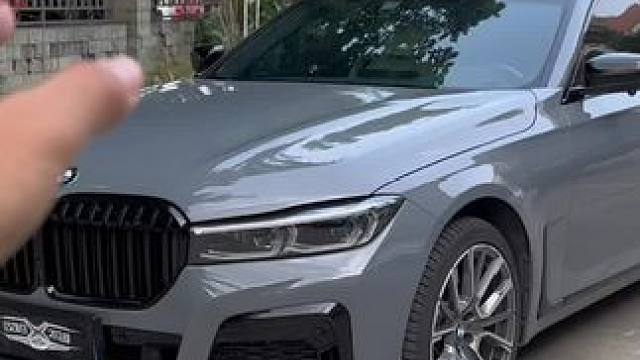 年轻人没必要硬上国产车，这个宝马七系也不是不行