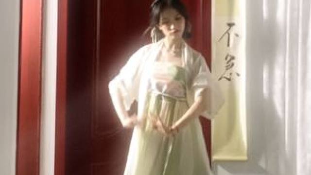 夏天到咯！！！ #古典舞 #汉尚华莲立夏莲花节 #国风古韵