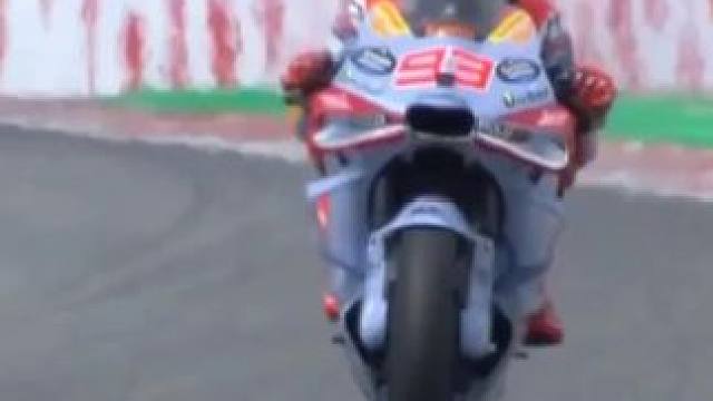 加泰罗尼亚站:马奎斯滑胎过弯真的太帅了…#机车 #93号马奎斯 #滑胎过弯