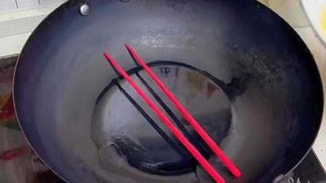 很好用的一款316不锈钢蒸架！家用蒸蛋架多功能设计，还能隔水蒸菜！不锈钢材质，安心耐用，可折叠设计实