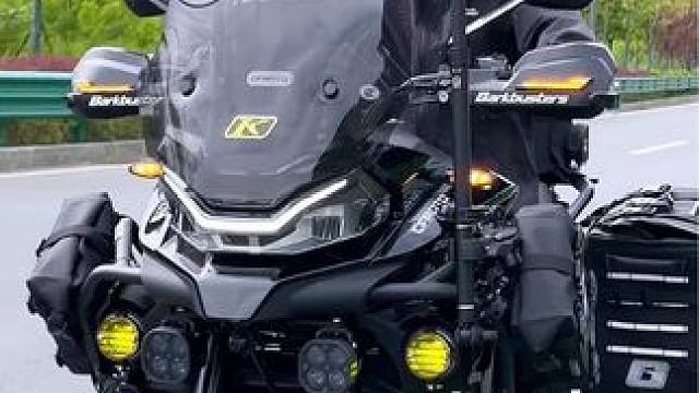 选ADV不就是为了浪迹天涯吗？ #800mt #机车改装