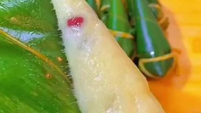 #生活小妙招 #实用小技巧 #新手包粽子 #四角粽子最简单易学的包法 #实用小秒招