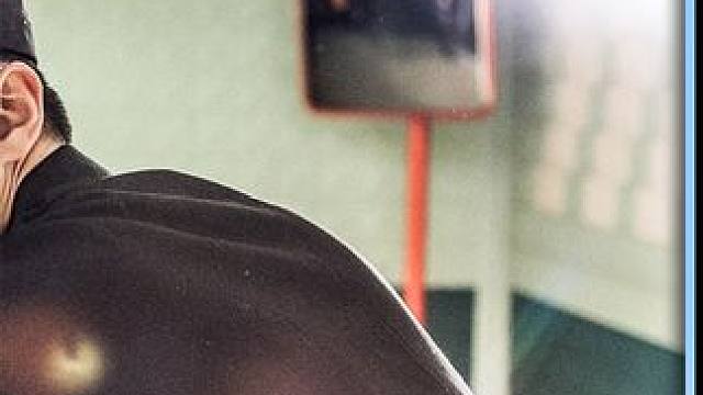 两个弱鸡学生为了救一个女孩，竟然端掉了一条地下产业链#电影解说