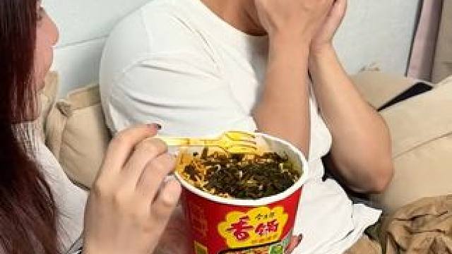 这么好吃的麻辣香锅#泡面 终于让我找到了！#谁懂这一口的好吃程度 #速食美食 #这一碗好过瘾