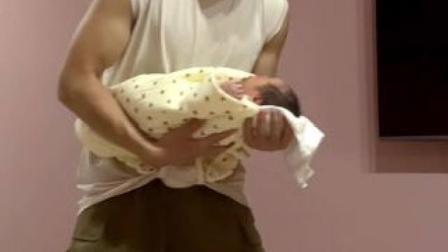 当爸的喜悦#报喜了❤️报喜了❤️我家刚刚出生的小宝宝