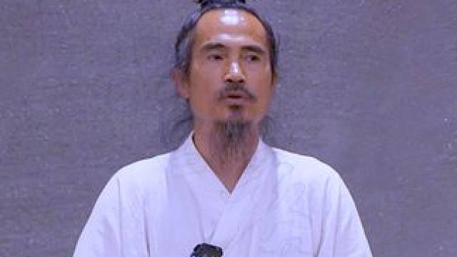 抻筋拔骨，安神聚气，各类气功的作用都是如此#气功 #八段锦 #金刚功 #养生 #袁师懋