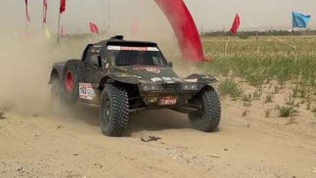 #环塔拉力赛 SS5终点，硬虎军团第二辆冲刺的#硬虎evo3 #硬虎赛车