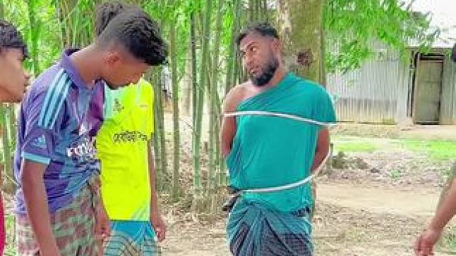 #农村欢乐多 #每日一笑 #农村生活 #放飞心情拥抱大自然 #老外真会玩