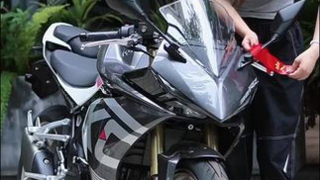 如果你还不够快乐 那你缺一台车
#凯越321新玩家 #kove凯越机车 #提车 #性价比高的摩托车推