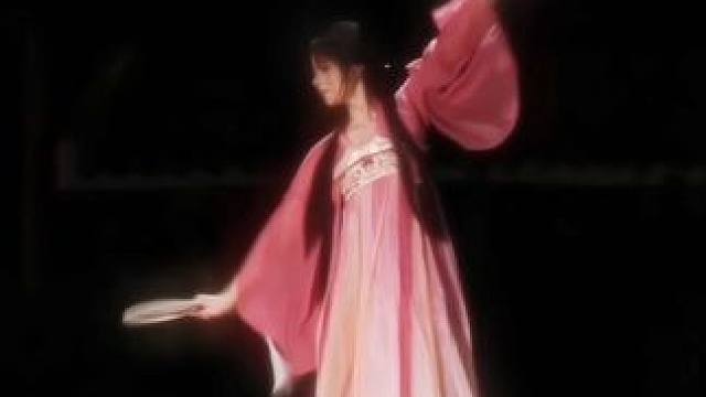 幸得识卿桃花面 从此阡陌多暖春#古典舞 #翻跳 #汉元素 #谁家
