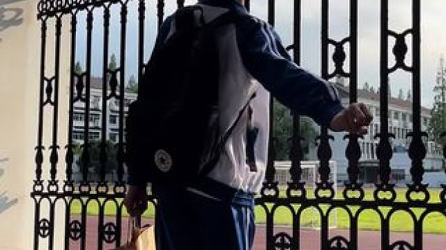 《职高生的快乐日记》#校园 #职高 #vlog日常 #有荷氏无难试 #荷氏