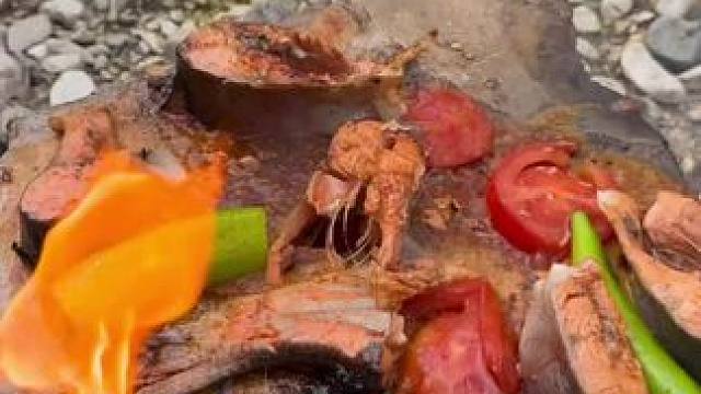 露营石板烤鱼 #露营报告 #露营美食报告