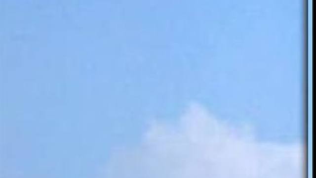 一对男女被困荒漠，假扮母鸵鸟去偷蛋，还被平头哥一路追杀#电影解说