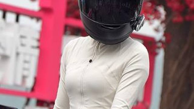 只有机车女骑 没有机车追焦 你们会取关么？#机车 #女骑 #最酷机车女孩 #机车女孩 #摩托车
