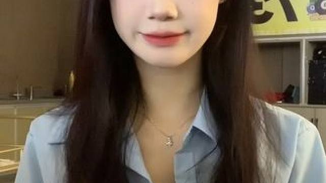 稍微显得有点局促  #蘑菇蘑菇手势舞