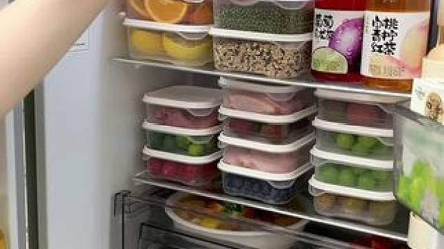 几毛钱一个的保鲜盒我又买了一套，外出野餐装个水果零食也太方便啦，还能进微波炉，冰箱冷藏冷冻也没问题#