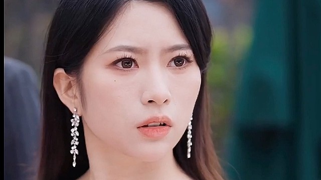 女人为了家庭放弃事业，却被丈夫无情的嫌弃！