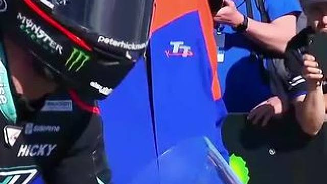 2024年曼岛TT资格赛鉴赏，让我们近距离感受车手的飒爽英姿#2024曼岛TT#曼岛TT