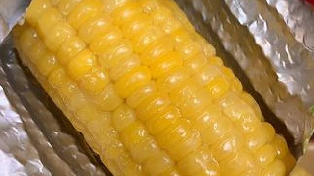 #十月稻田黄糯玉米  精心挑选黄金八厘米玉米段，不变的是连袋煮，升级的是品质!#糯玉米  #软糯香甜