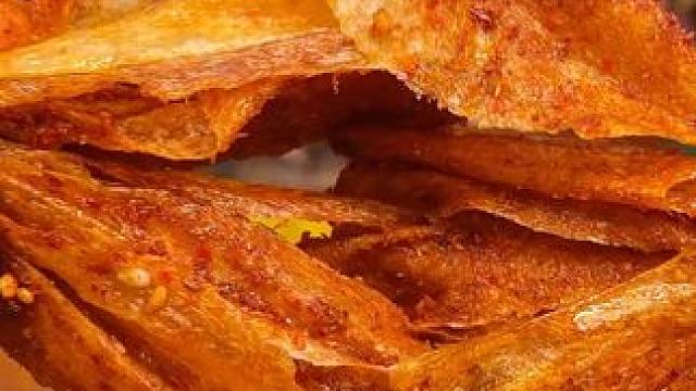 不喜欢吃甜口辣条的宝子赶紧来试试这个湖南的爆辣豆卷，又香又辣，是真的好吃#好吃到停不下来 #追剧小零