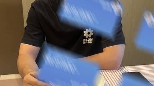 小俊哥;吃个饭感觉吃出幻觉了,到底有小米没! #游戏 #回合制 #怀旧游戏 #梦幻西游