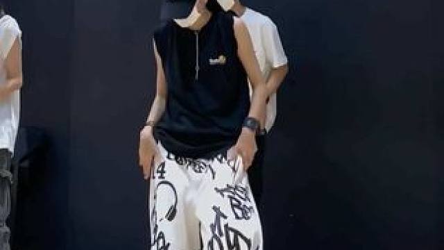 这个版本没人跳 那我就小帅一下#body #mino #QDi编舞