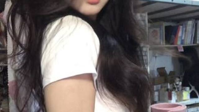 让你喜欢上我真是个难题呢 