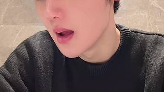 发高烧唱一段#歌手2024 #侧颜 #黄宣