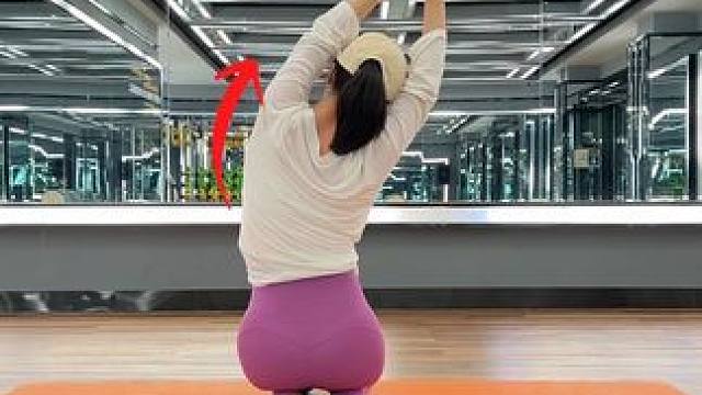 运动前后都需要的拉伸，缓解肌肉紧张僵硬，运动不受限#百练不如多拉伸 #拉伸动作