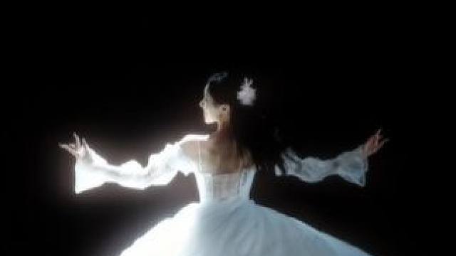 八音盒上的女孩开始跳舞了#舞蹈 #命中注定我爱你