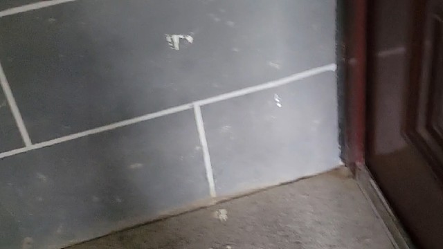 突然从背后来个“喂”