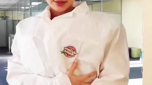 偷拿工厂零食被抓，结局让人出乎意料！ #看一遍笑一遍 #意想不到的结局 #万万没想到 #这操作都看傻