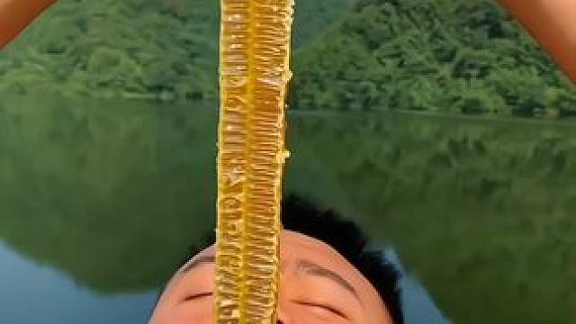 正宗深山土蜂蜜福利价9块9速抢#农家土蜂蜜 #纯天然无添加 #蜂蜜 #纯天然蜂蜜自产自销