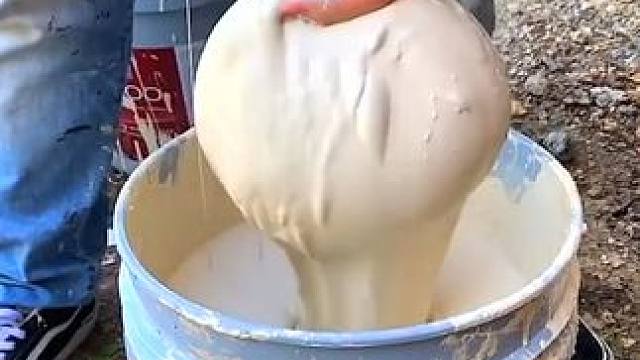 熟练的工人，令人满意的干活过程 #熟练的工人 #解压 #干活小能手 #减压视频 #干活我是认真的