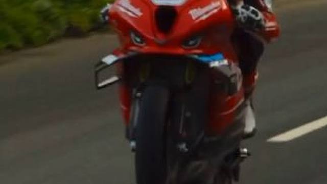 2024曼岛tt赛#曼岛tt #摩托车比赛 #专业比赛请勿模仿