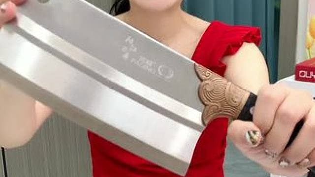 #菜刀  #手工锻打菜刀  #斩切两用刀  #家用厨房菜刀  #超便宜超划算