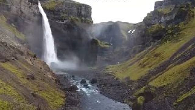 《乌兰图雅-阿尔山的姑娘》点击左下角下载番茄畅听